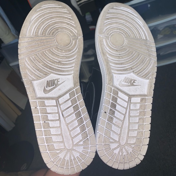 Air Jordan 1 size 9.5 - Picture 4 of 4